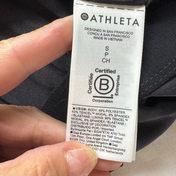 NWT Athleta Seasoft Bubble Hem Hoodie Sweatshirt in Black - Picture 9 of 10